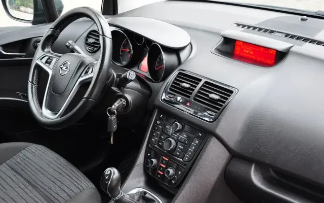 OPEL Meriva 1.4 Active