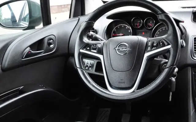 OPEL Meriva 1.4 Active