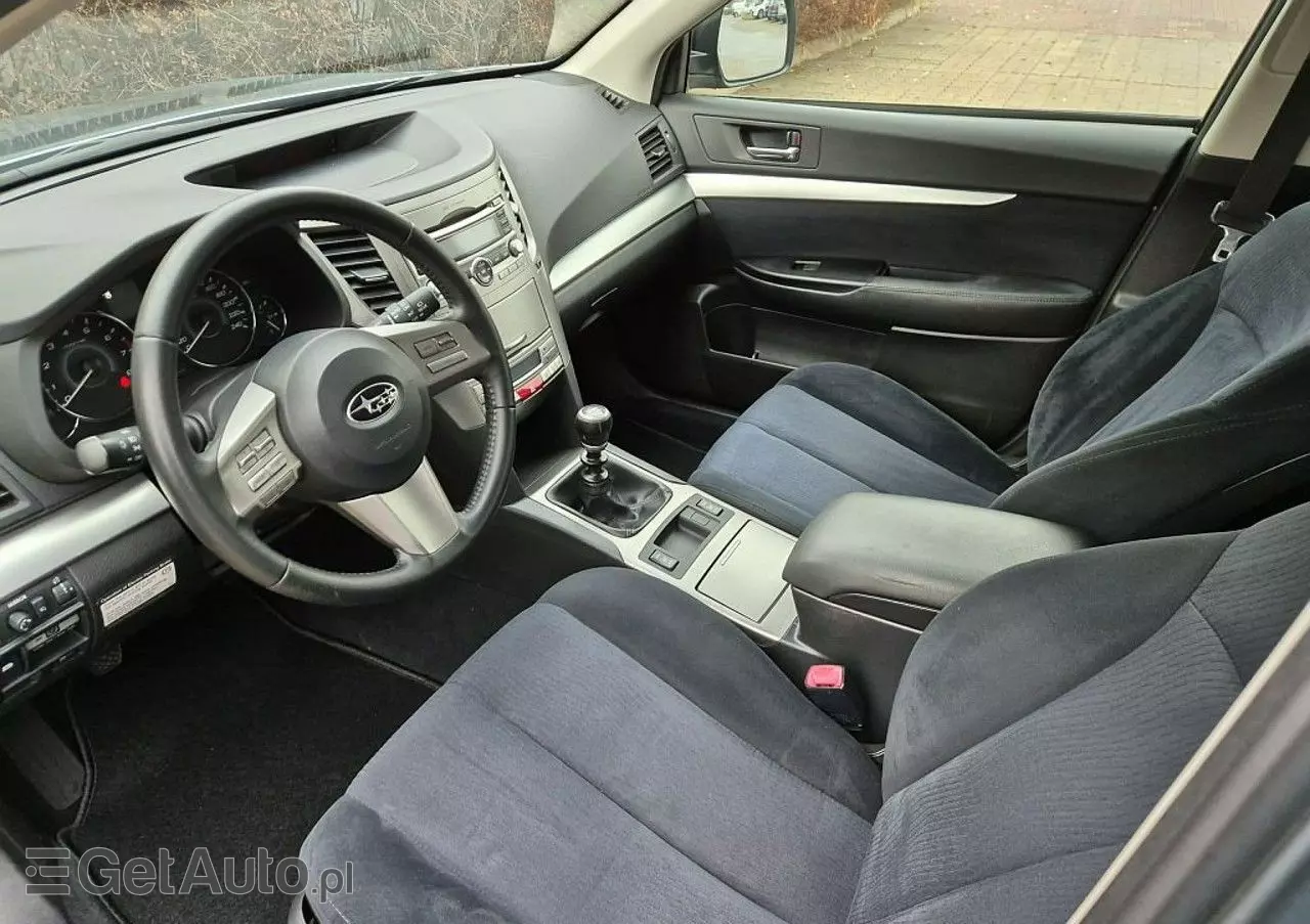 SUBARU Outback 2.5i Trend