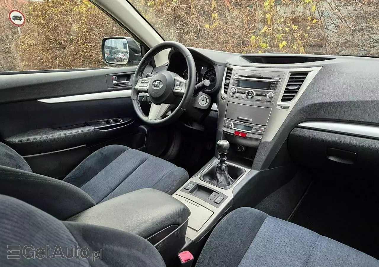SUBARU Outback 2.5i Trend