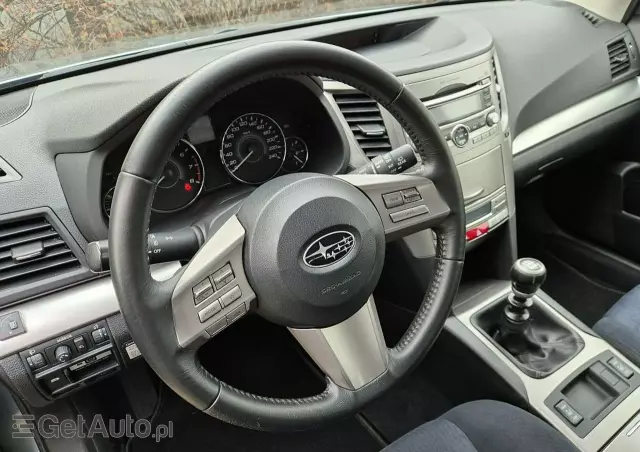 SUBARU Outback 2.5i Trend