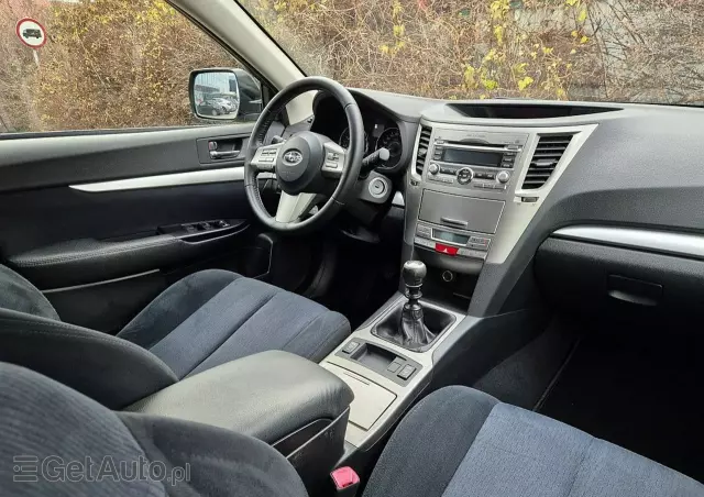 SUBARU Outback 2.5i Trend