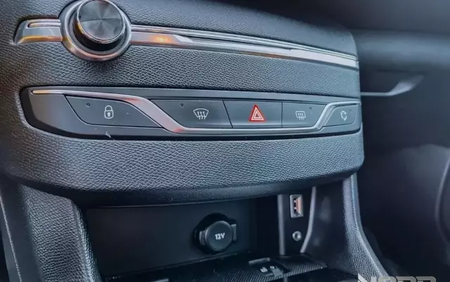 PEUGEOT 308 SW BlueHDi 100 Stop & Start Access