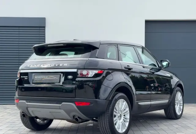 LAND ROVER Range Rover Evoque 2.0Si4 Pure