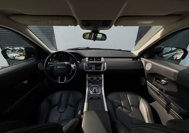 LAND ROVER Range Rover Evoque 2.0Si4 Pure