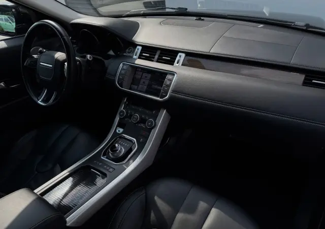LAND ROVER Range Rover Evoque 2.0Si4 Pure