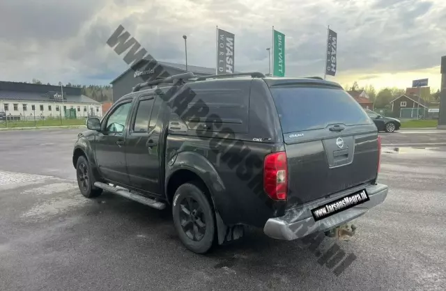NISSAN Navara 