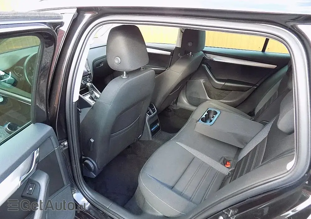 SKODA Octavia 1.5 TSI ACT DSG Soleil