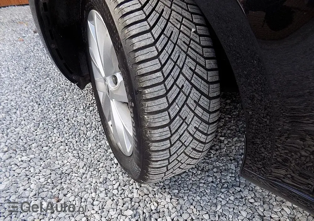 SKODA Octavia 1.5 TSI ACT DSG Soleil