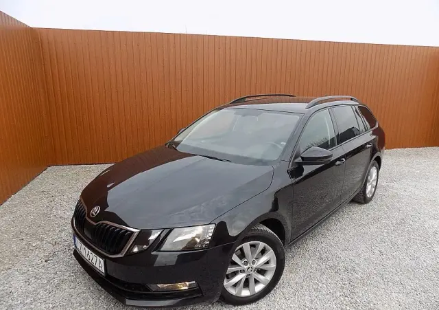SKODA Octavia 1.5 TSI ACT DSG Soleil