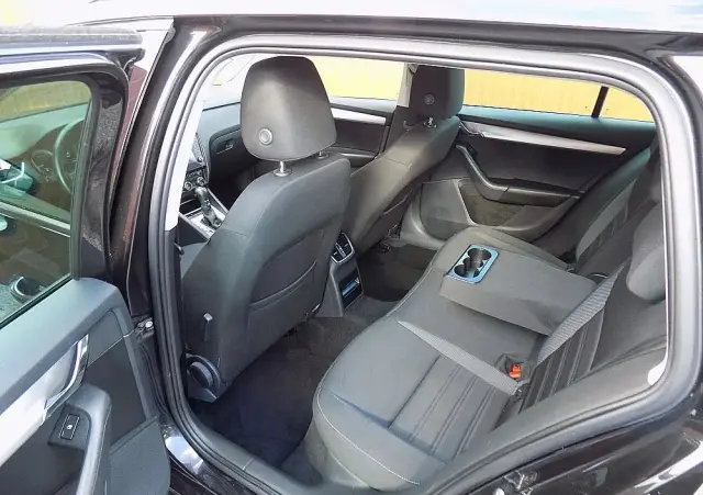 SKODA Octavia 1.5 TSI ACT DSG Soleil