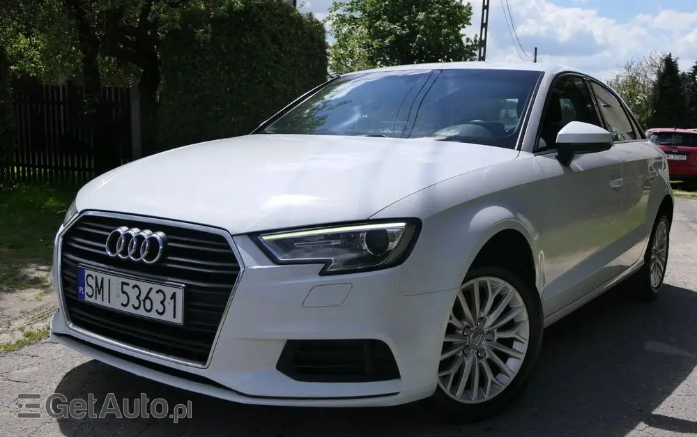 AUDI A3 Limousine 1.6 TDI S tronic design