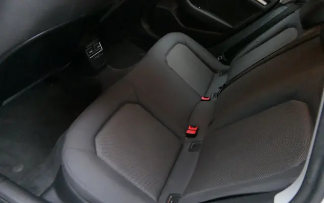 AUDI A3 Limousine 1.6 TDI S tronic design