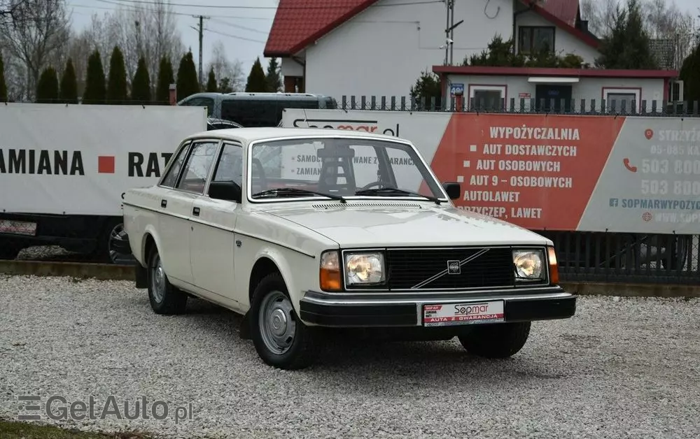 VOLVO Seria 200 