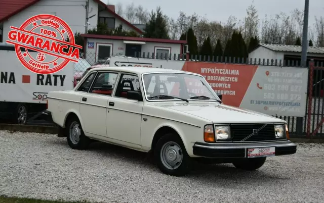VOLVO Seria 200 
