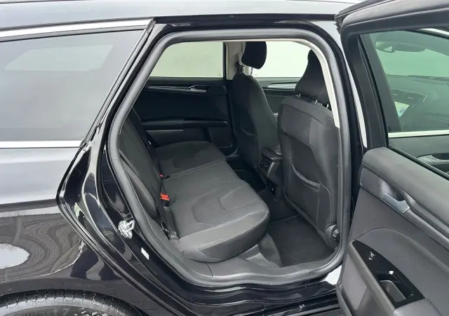 FORD Mondeo 2.0 TDCi STart-Stopp PowerShift-Aut Titanium