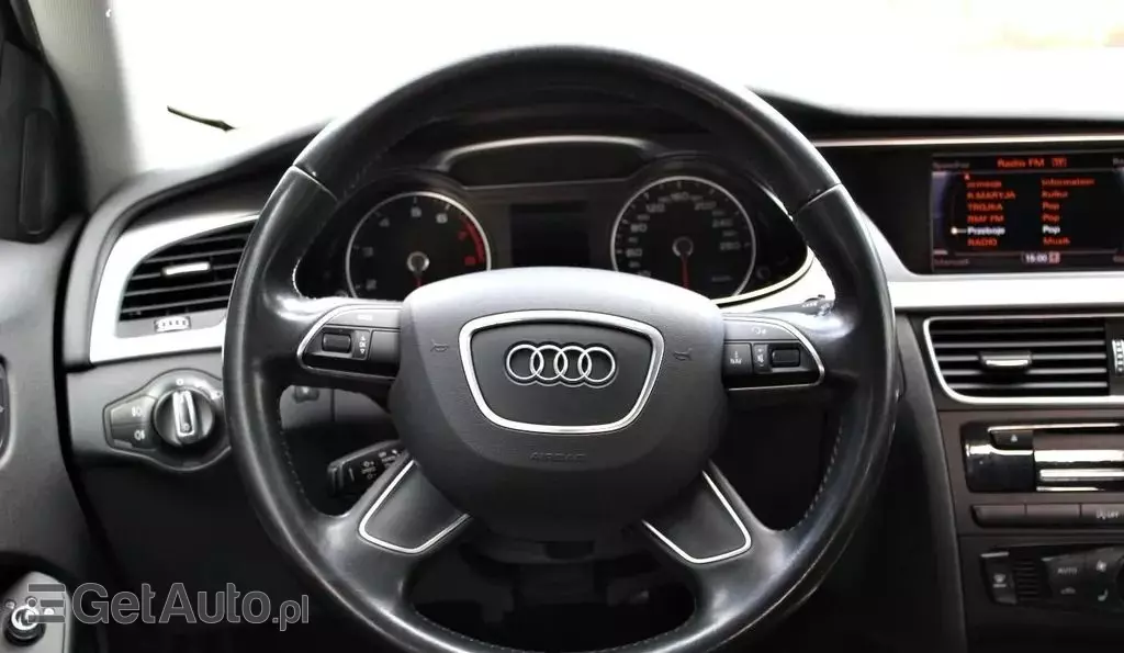 AUDI A4 