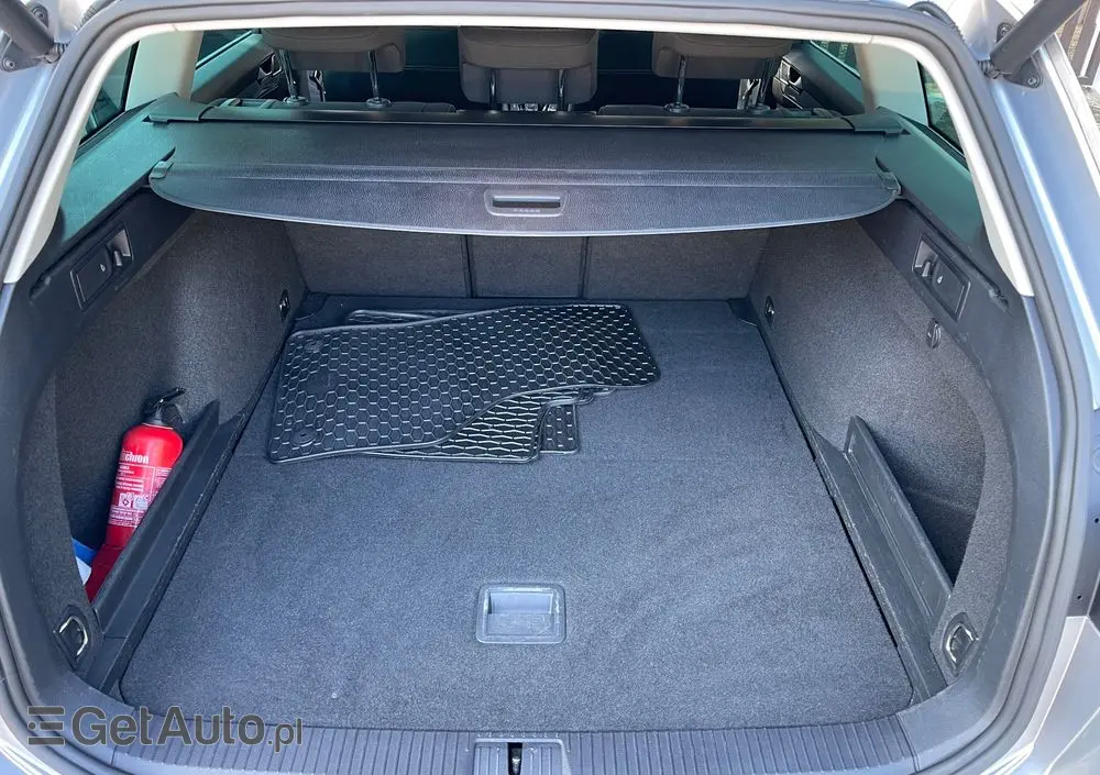 VOLKSWAGEN Passat 2.0 TSI Business DSG