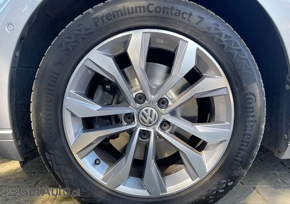 VOLKSWAGEN Passat 2.0 TSI Business DSG