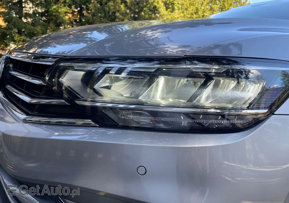 VOLKSWAGEN Passat 2.0 TSI Business DSG