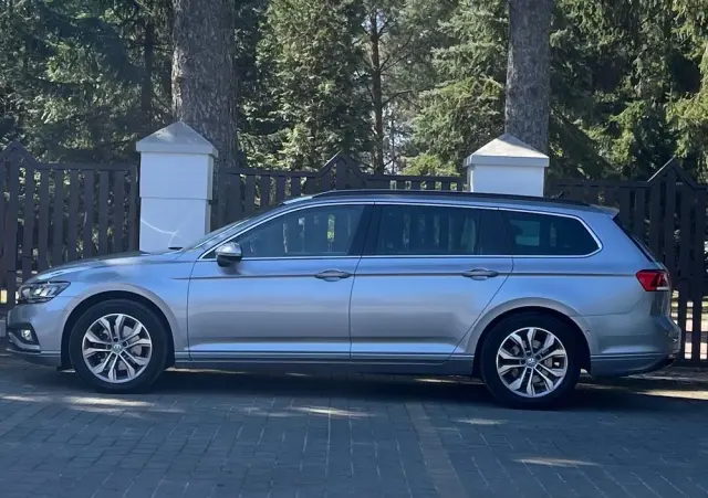 VOLKSWAGEN Passat 2.0 TSI Business DSG