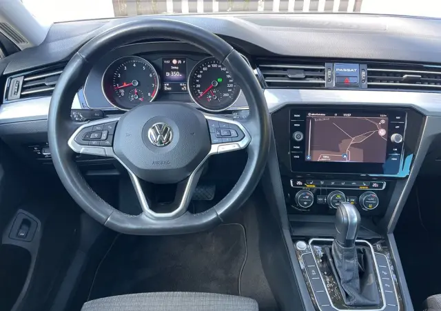 VOLKSWAGEN Passat 2.0 TSI Business DSG