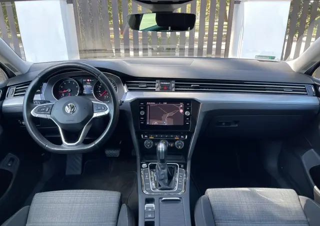 VOLKSWAGEN Passat 2.0 TSI Business DSG