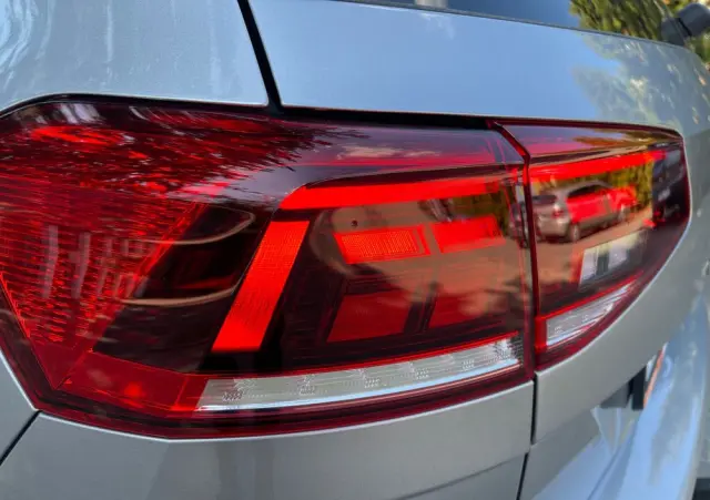 VOLKSWAGEN Passat 2.0 TSI Business DSG