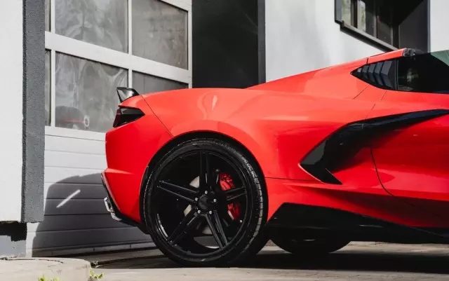 CHEVROLET Corvette Stingray 2LT 6.2 V8 Automatik