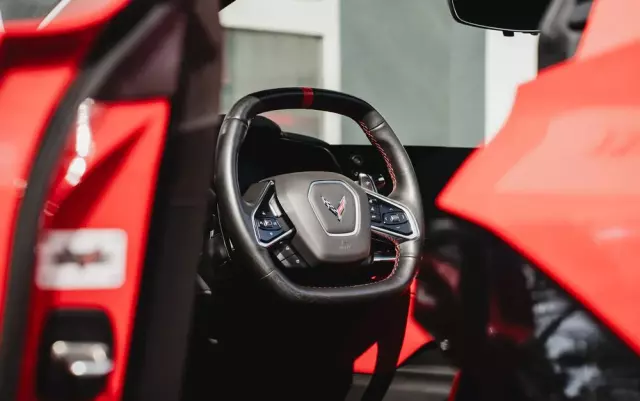 CHEVROLET Corvette Stingray 2LT 6.2 V8 Automatik