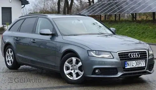 AUDI A4 