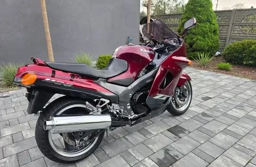KAWASAKI ZZR 1100 