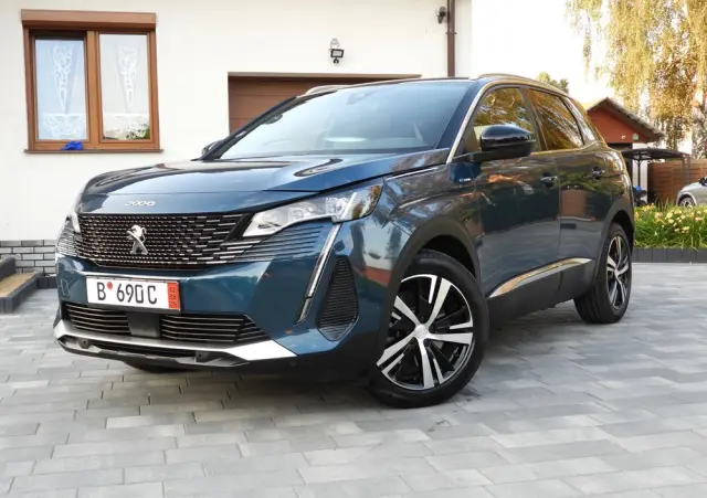 PEUGEOT 3008 225 e-EAT8 GT Pack