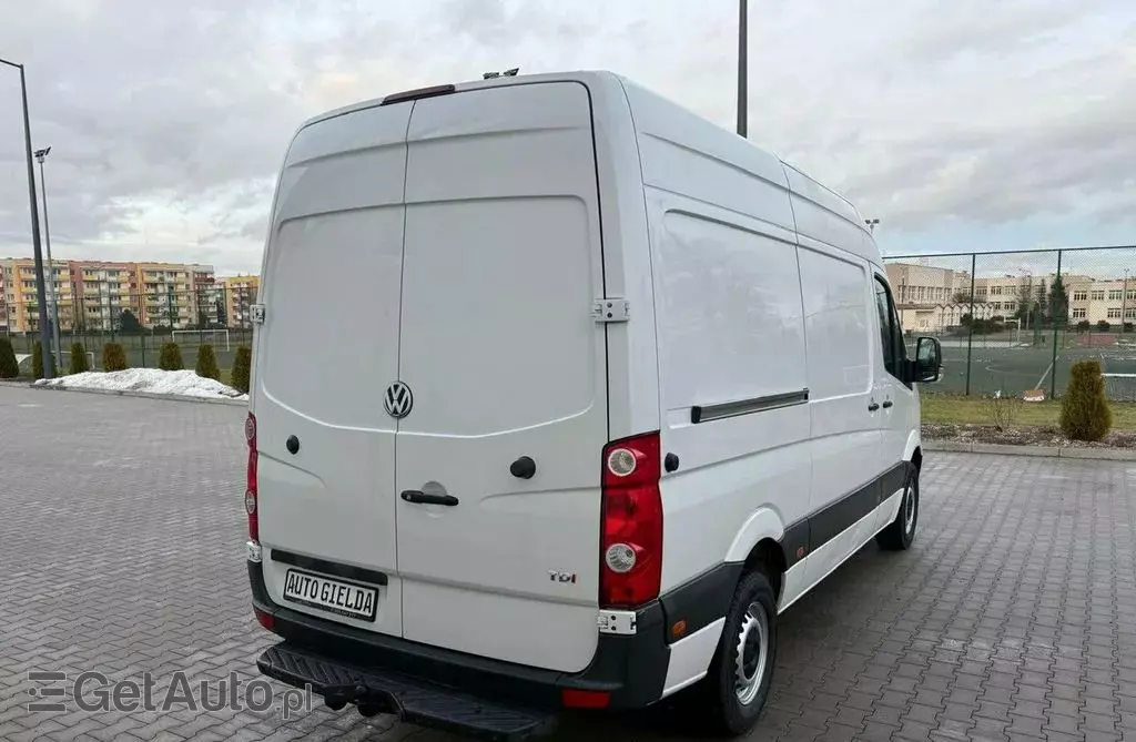 VOLKSWAGEN Crafter 