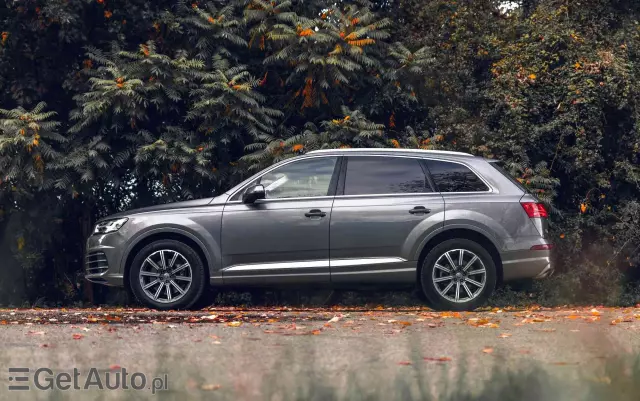 AUDI Q7 3.0 TFSI Quattro Tiptronic