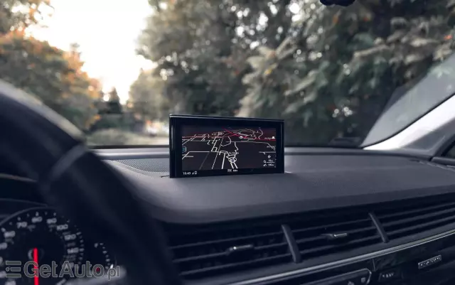 AUDI Q7 3.0 TFSI Quattro Tiptronic