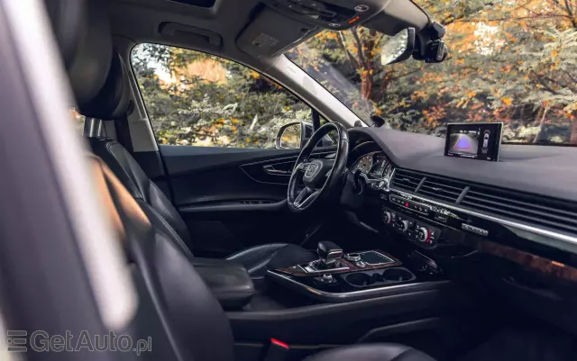 AUDI Q7 3.0 TFSI Quattro Tiptronic