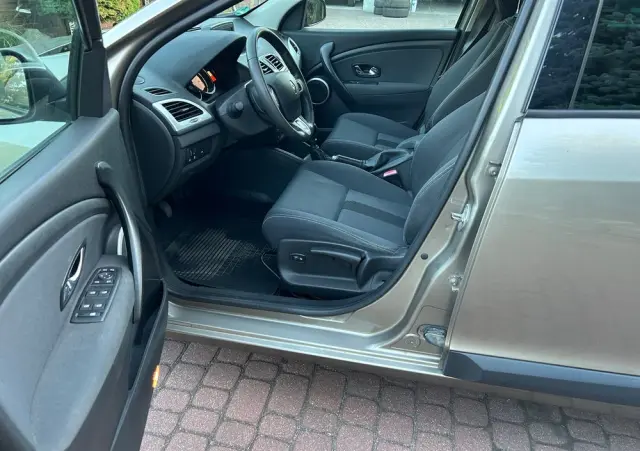 RENAULT Megane 1.5 dCi Dynamique