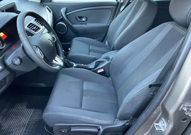 RENAULT Megane 1.5 dCi Dynamique