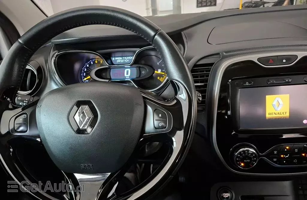 RENAULT Captur 