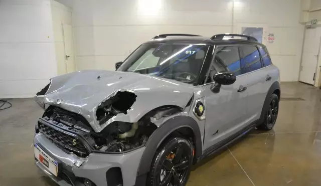 MINI  Mini Countryman 