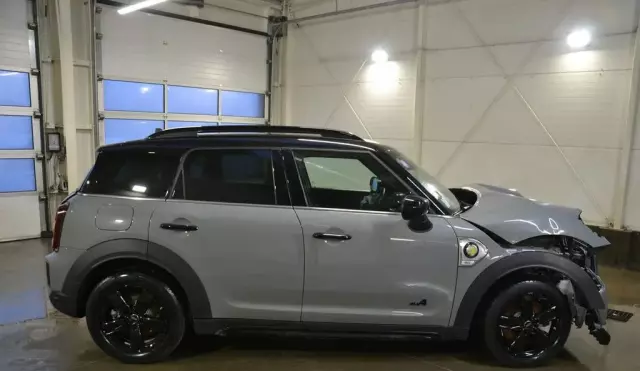 MINI  Mini Countryman 