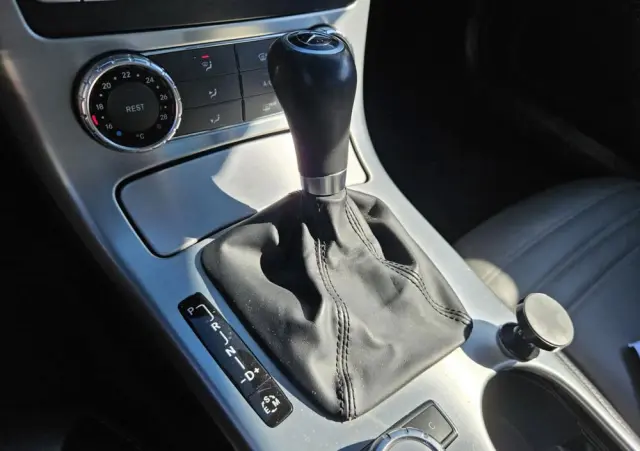 MERCEDES-BENZ SLK 250 BlueEFFICIENCY 7G-TRONIC Edition 1
