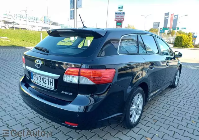 TOYOTA Avensis 