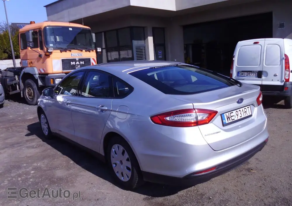 FORD Mondeo 2.0 TDCi ST-Line