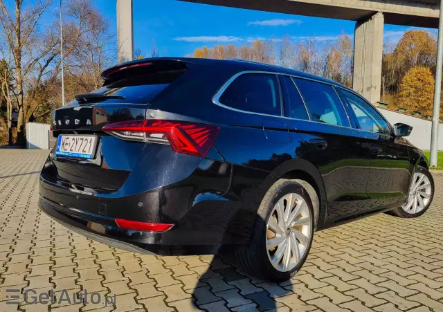 SKODA Octavia 2.0 TDI SCR Style DSG