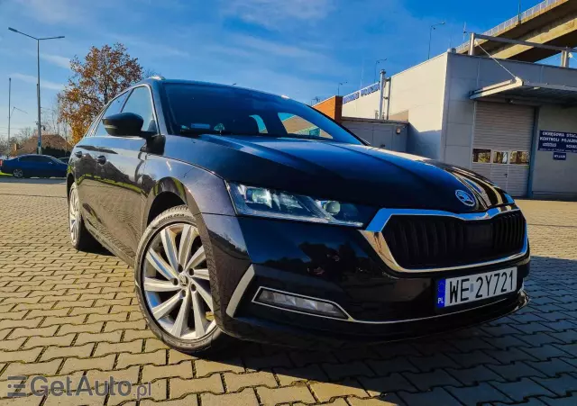 SKODA Octavia 2.0 TDI SCR Style DSG