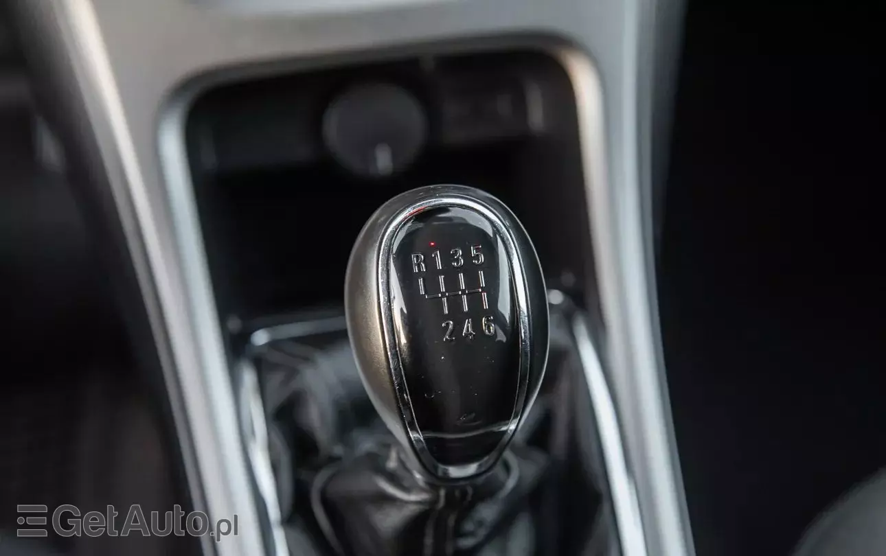 OPEL Astra 1.4 Turbo Active