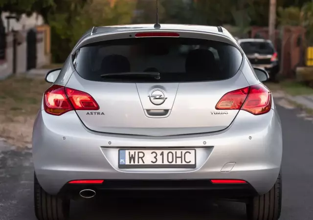 OPEL Astra 1.4 Turbo Active