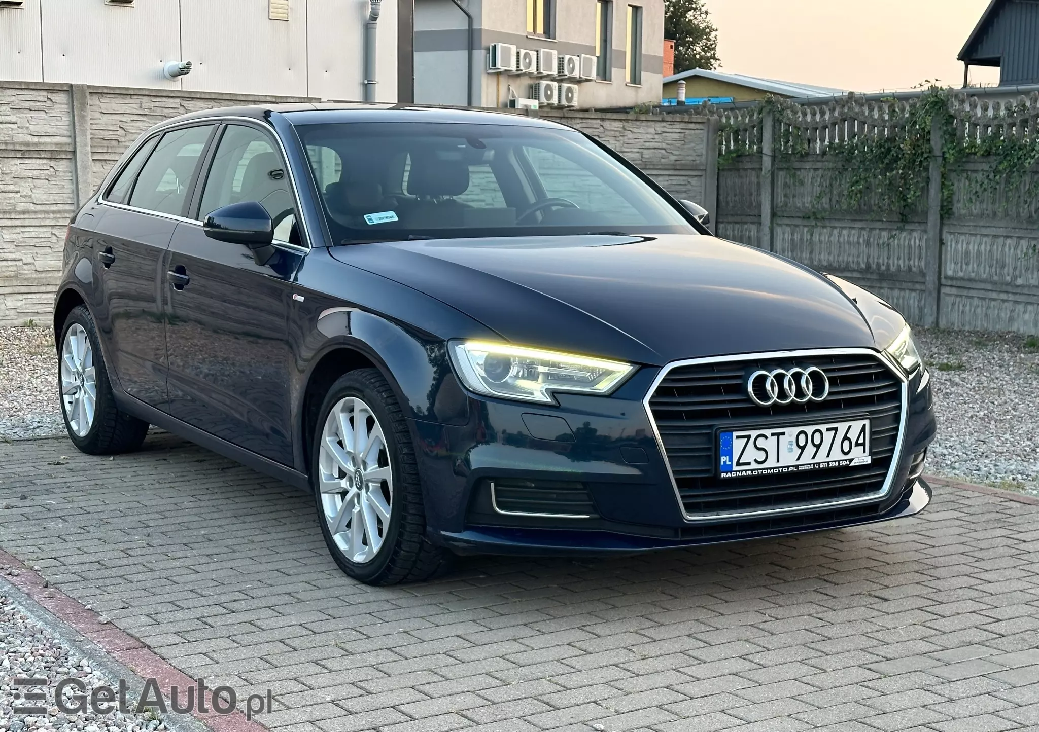 AUDI A3 1.6 TDI S tronic